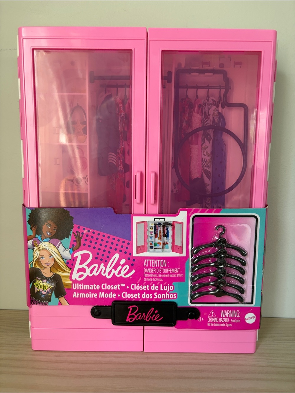 Barbie New! Pink Closet Garment Storage with Hangers
